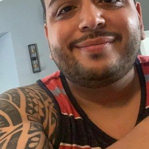 Meet your Posher, Efrain